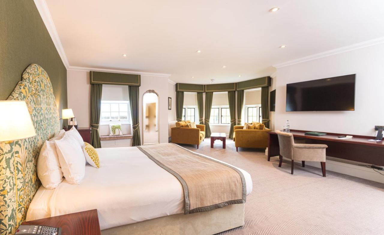 The Elvetham Hotel Hartley Wintney Extérieur photo