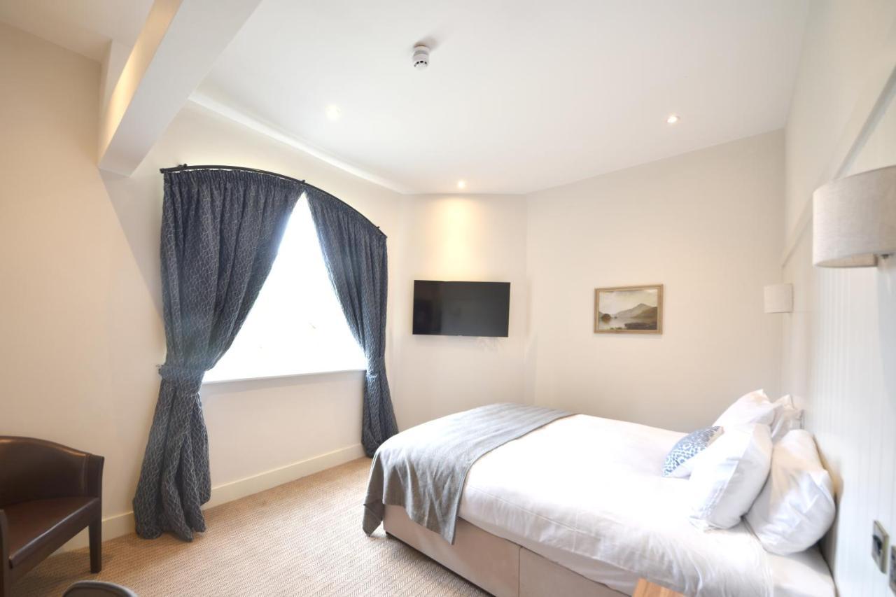 The Elvetham Hotel Hartley Wintney Extérieur photo