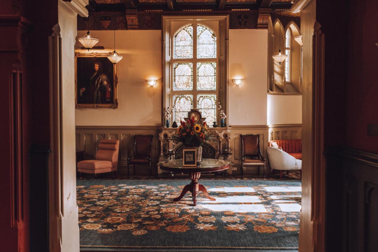 The Elvetham Hotel Hartley Wintney Extérieur photo