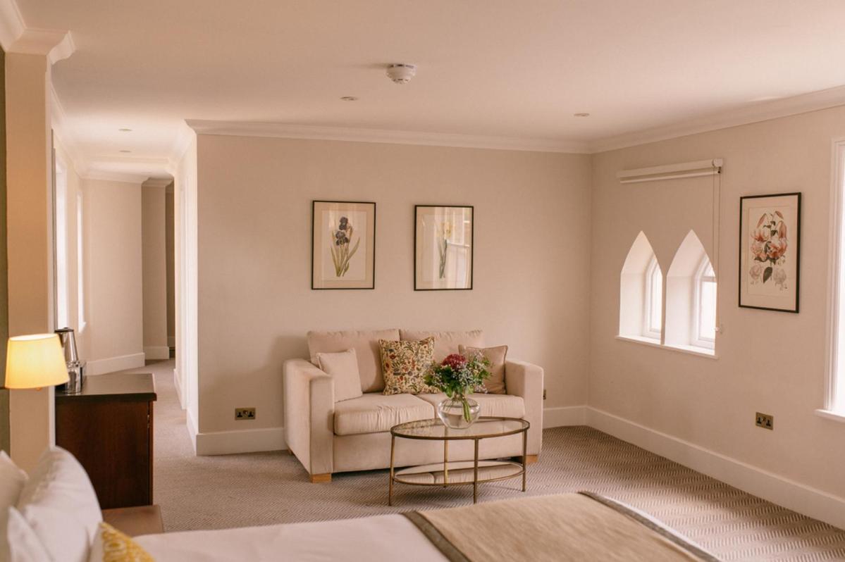 The Elvetham Hotel Hartley Wintney Extérieur photo